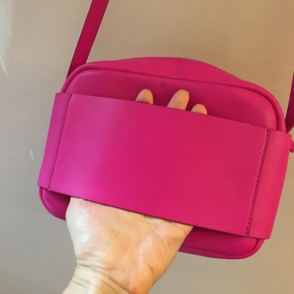 Purse - Picture 7 of 9